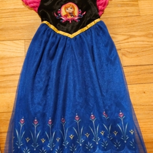 3T Disney Princess Nightgowns - Picture 4 of 8